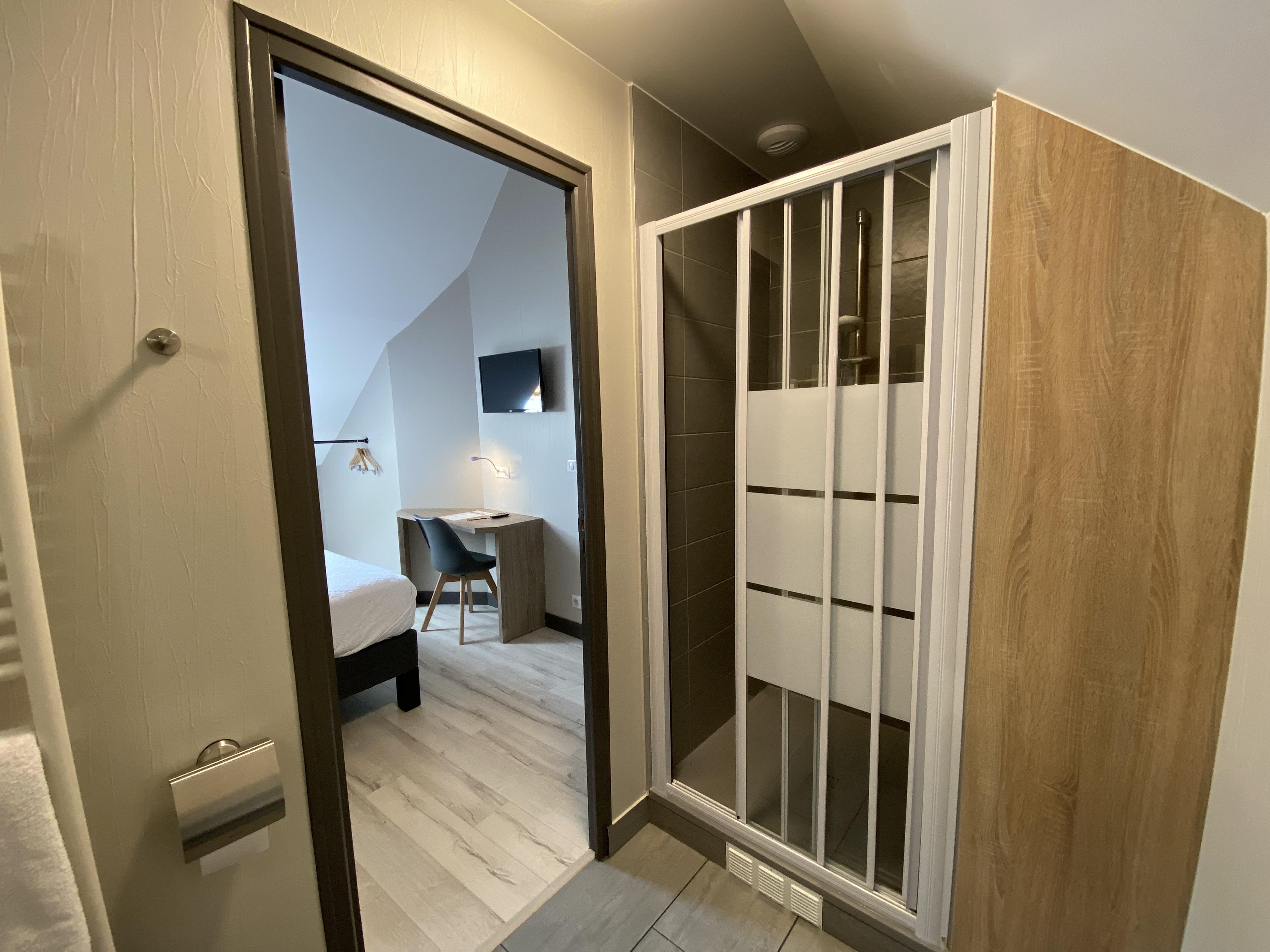 Logis - Hotel & Restaurant Saint Nicolas โชมงต์-อ็อง-เวกแซ็ง ภายนอก รูปภาพ